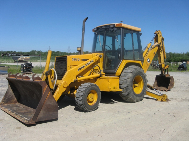 John Deere 310D